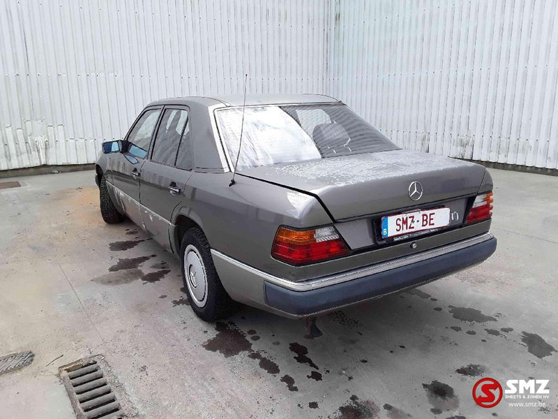 Car Mercedes-Benz: picture 10