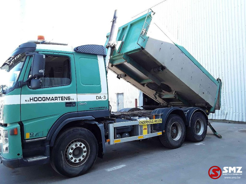 Volvo FM 12 380 tractor tipper - Tractor unit: picture 5 Volvo FM 12 380 tractor tipper - Tractor unit: picture 5