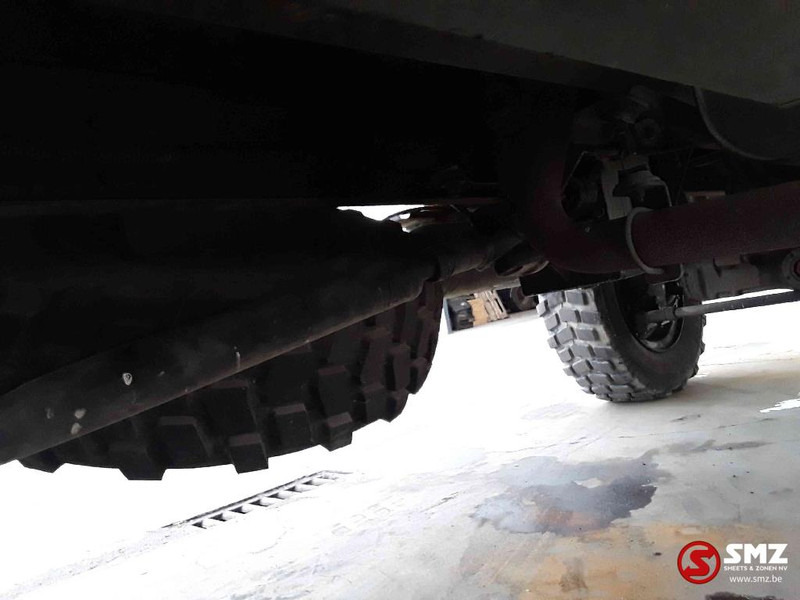 Dropside/ Flatbed truck Urovesa 4x4: picture 12