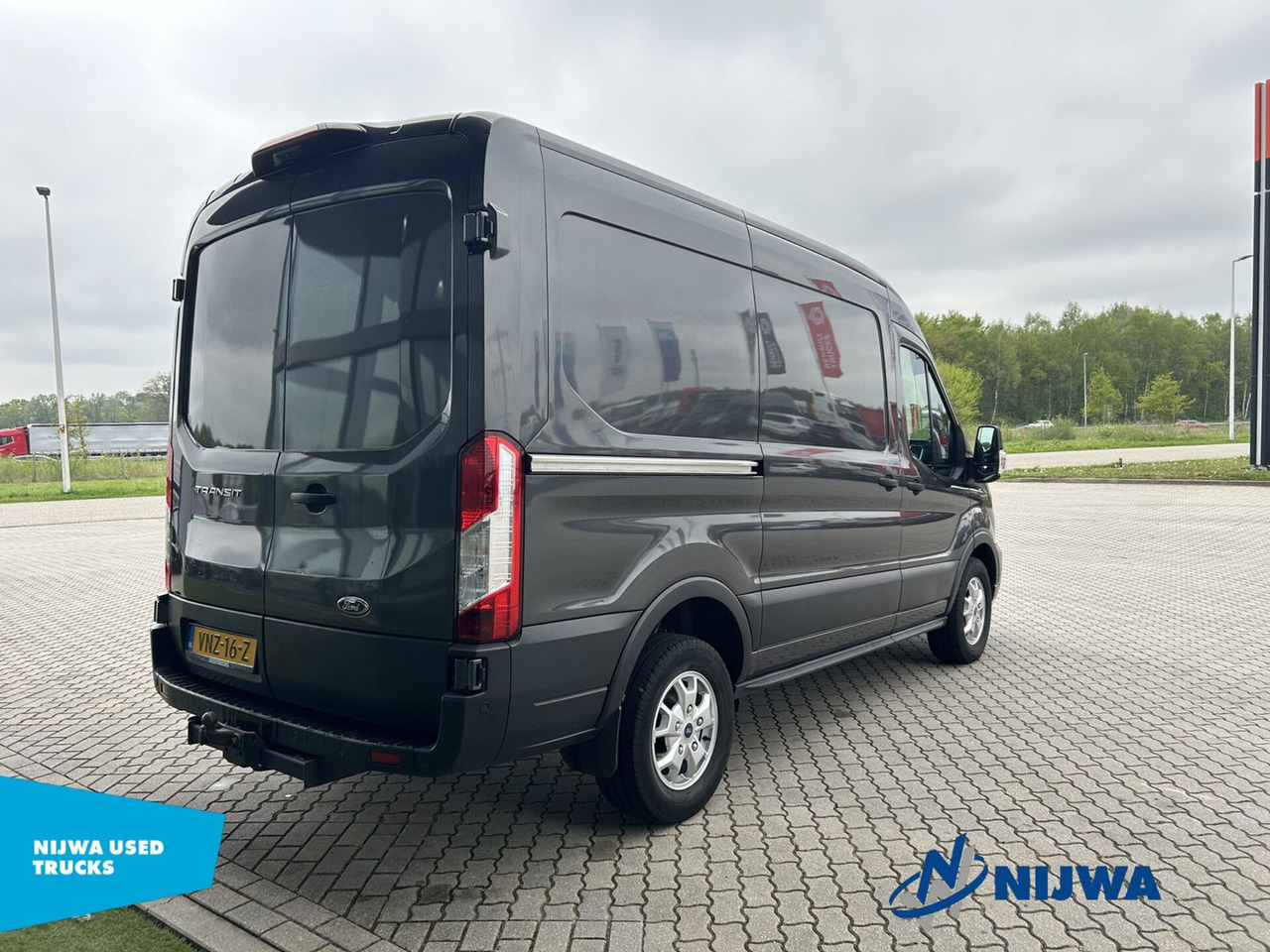 Ford Transit 350 L2H3 Limited Trekhaak + Navigatie - Panel van: picture 3 Ford Transit 350 L2H3 Limited Trekhaak + Navigatie - Panel van: picture 3