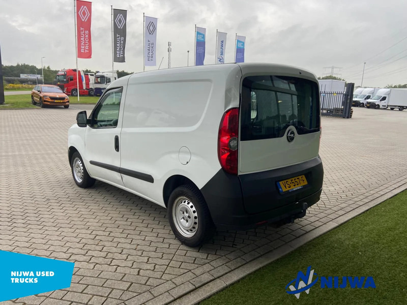 Opel Combo EXPORT ONLY + Trekhaak - Small van: picture 4 Opel Combo EXPORT ONLY + Trekhaak - Small van: picture 4