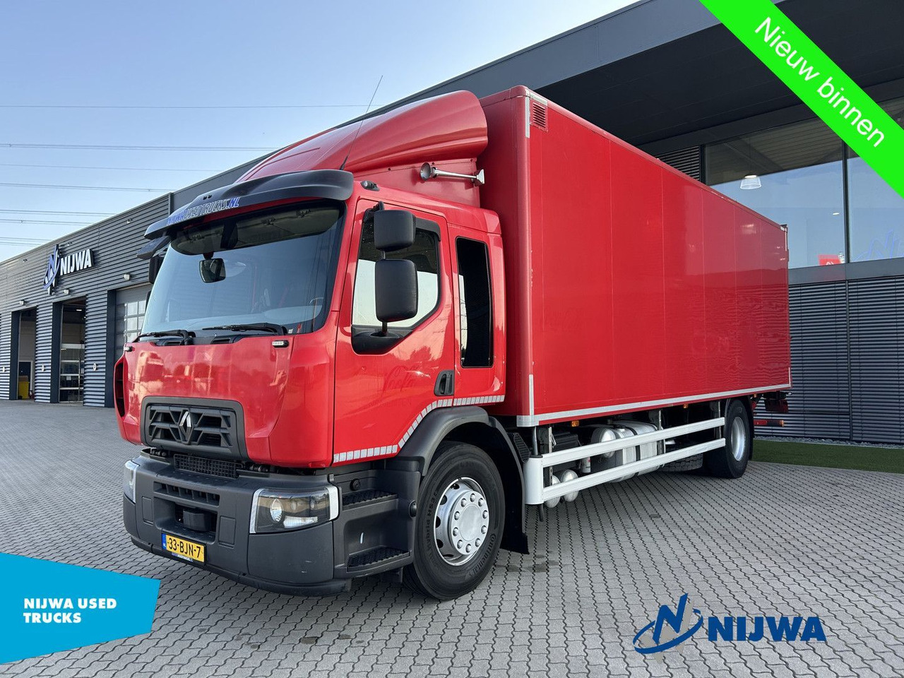 Renault D WIDE 280 4x2 Low mileage + Achtersluitklep - Box truck: picture 1 Renault D WIDE 280 4x2 Low mileage + Achtersluitklep - Box truck: picture 1