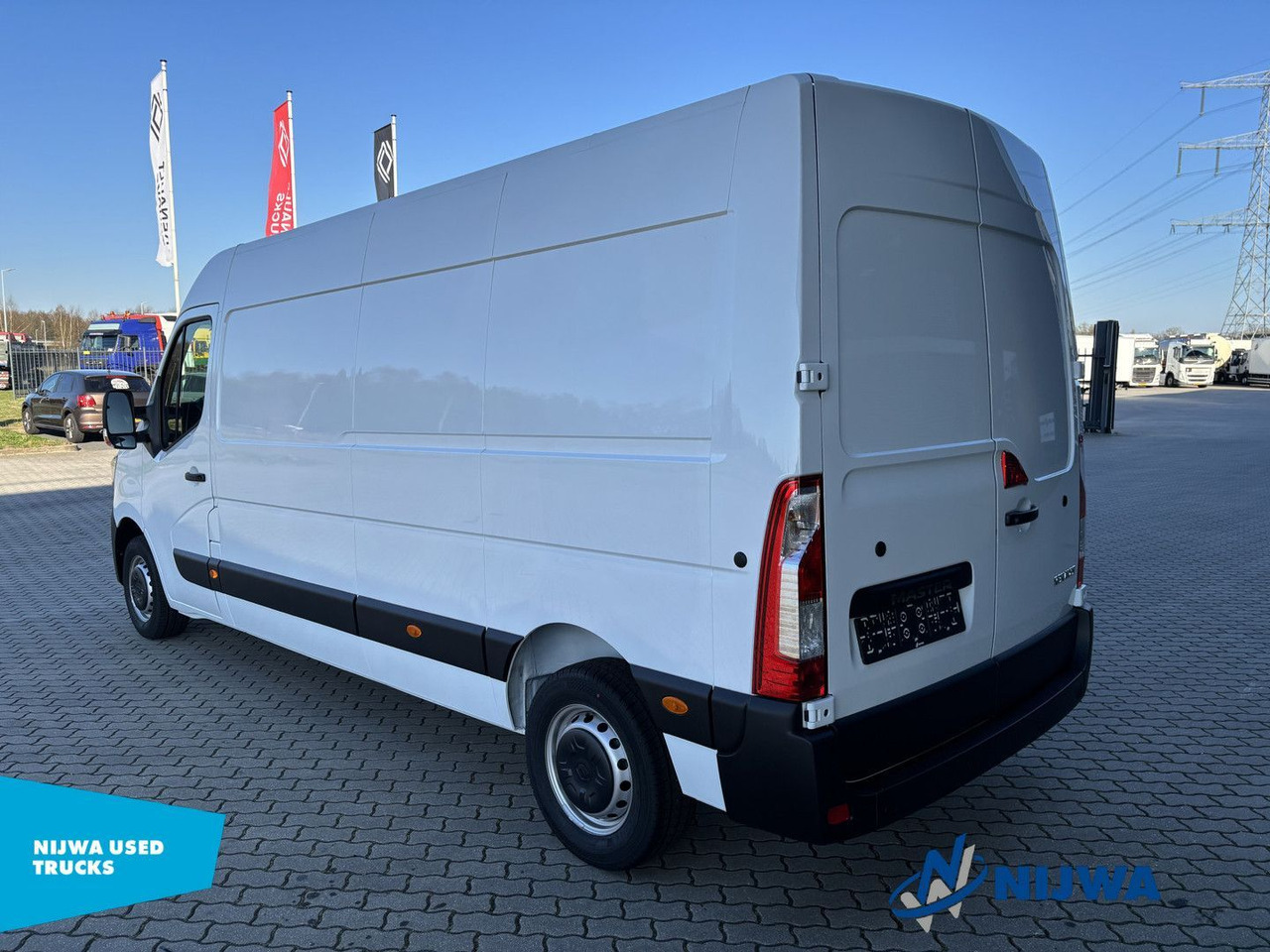 Renault Master 135 L3H2 Parkeersensoren + Cruise control - Small van: picture 4 Renault Master 135 L3H2 Parkeersensoren + Cruise control - Small van: picture 4