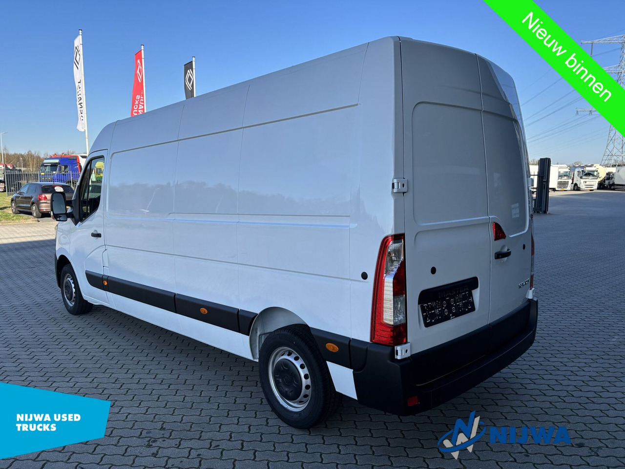 Renault Master 135 L3H2 Parkeersensoren + Cruise control - Small van: picture 4 Renault Master 135 L3H2 Parkeersensoren + Cruise control - Small van: picture 4
