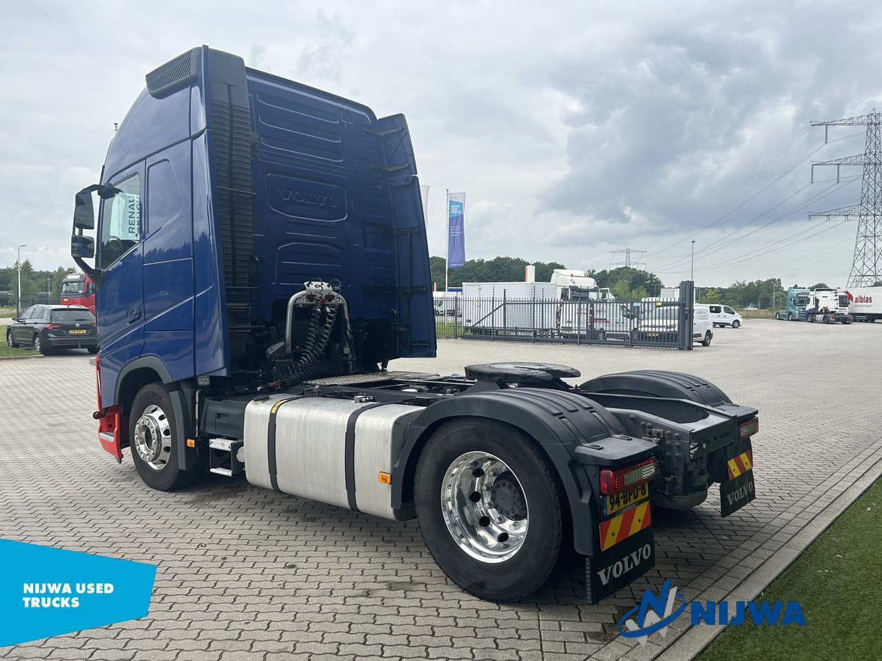 Volvo FH 460 4x2 I-Save + Compressor - Tractor unit: picture 4 Volvo FH 460 4x2 I-Save + Compressor - Tractor unit: picture 4