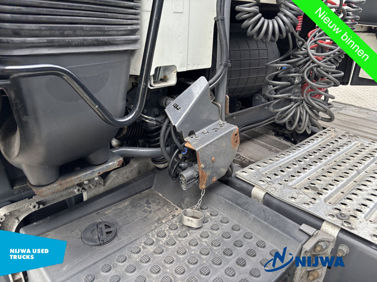 Volvo FM 430 4x2 X-Low + Xenon - Tractor unit: picture 5 Volvo FM 430 4x2 X-Low + Xenon - Tractor unit: picture 5