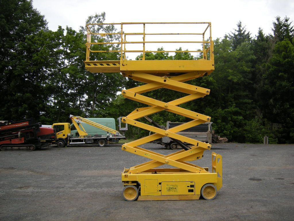 Genie GS-2632, Scherenarbeitsbühne Genie 10 m - Truck mounted aerial platform: picture 5 Genie GS-2632, Scherenarbeitsbühne Genie 10 m - Truck mounted aerial platform: picture 5