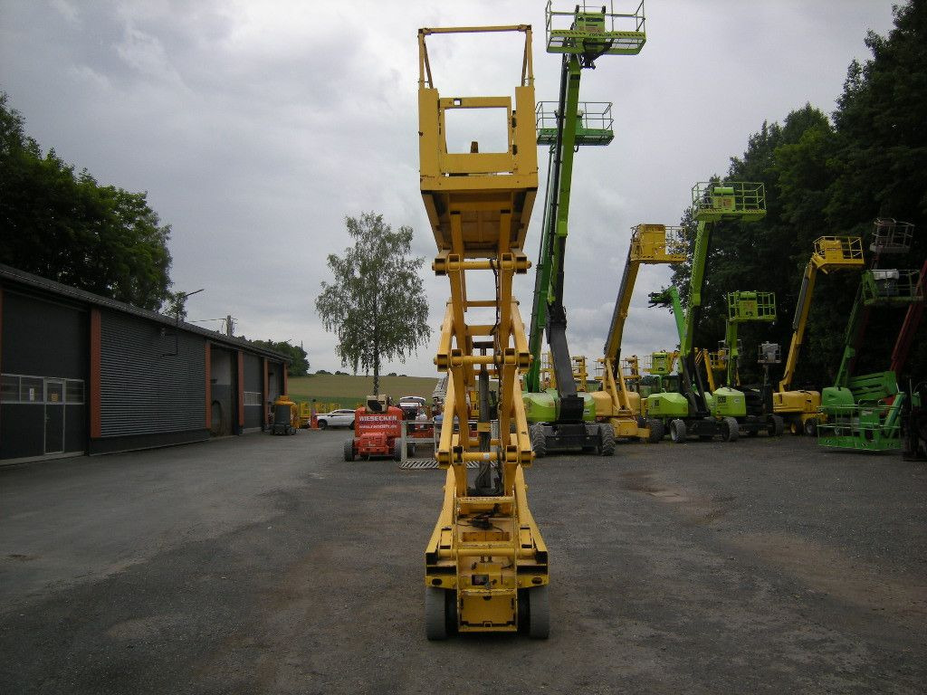 Genie GS-2632, Scherenarbeitsbühne Genie 10 m - Truck mounted aerial platform: picture 3 Genie GS-2632, Scherenarbeitsbühne Genie 10 m - Truck mounted aerial platform: picture 3
