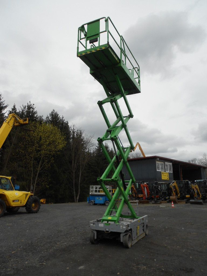 Genie GS 2646, Scherenarbeitsbühne Genie 9,9 m - Truck mounted aerial platform: picture 5 Genie GS 2646, Scherenarbeitsbühne Genie 9,9 m - Truck mounted aerial platform: picture 5