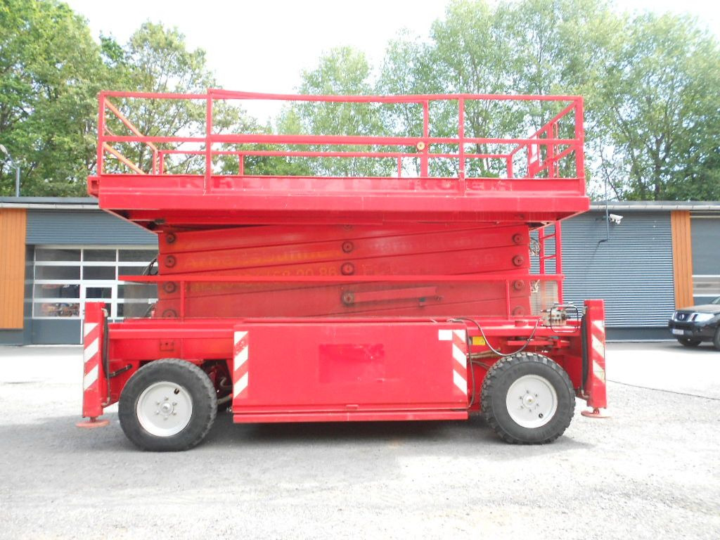Leasing of Scherenarbeitsbühne Liftlux SL205-25D4WD, AH 22 Scherenarbeitsbühne Liftlux SL205-25D4WD, AH 22 Scherenarbeitsbühne Liftlux SL205-25D4WD, AH 22 Scherenarbeitsbühne Liftlux SL205-25D4WD, AH 22: picture 17