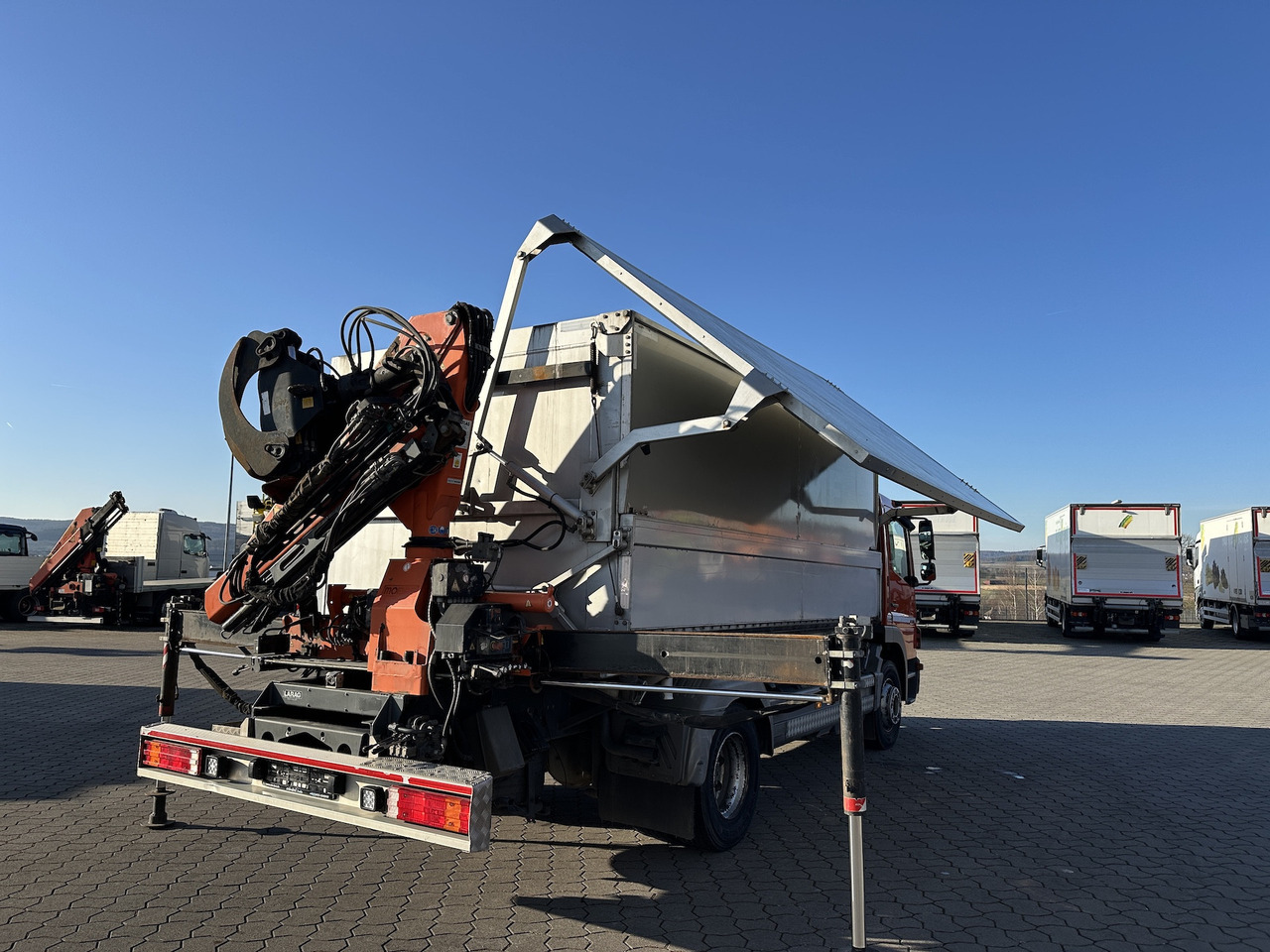 Mercedes-Benz Atego 1529 4x2 Atlas 57.3-A2 Kadaverkipper - Crane truck, Tipper: picture 2 Mercedes-Benz Atego 1529 4x2 Atlas 57.3-A2 Kadaverkipper - Crane truck, Tipper: picture 2