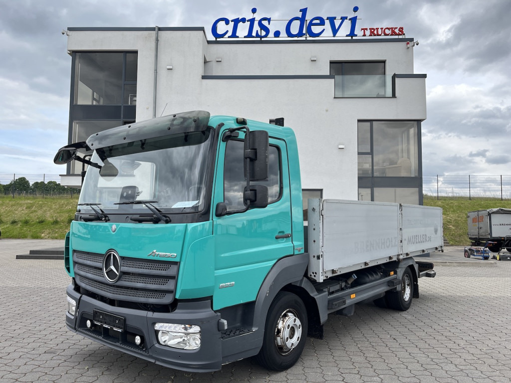 Mercedes-Benz Atego 823 4x2 Pritsche AHK Hebezug Seilzug - Flatbed van: picture 1 Mercedes-Benz Atego 823 4x2 Pritsche AHK Hebezug Seilzug - Flatbed van: picture 1