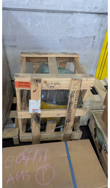 Komatsu D51PX-22 - HYDRAULIC MOTOR ASSY 706-8H-01121 - Hydraulics for Construction machinery: picture 1 Komatsu D51PX-22 - HYDRAULIC MOTOR ASSY 706-8H-01121 - Hydraulics for Construction machinery: picture 1