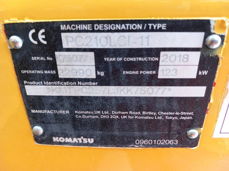 Komatsu PC210LCI-11 - Crawler excavator: picture 2 Komatsu PC210LCI-11 - Crawler excavator: picture 2