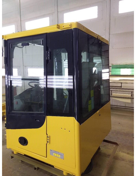 Komatsu WA500-7 Cabine - Cab and interior for Construction machinery: picture 4 Komatsu WA500-7 Cabine - Cab and interior for Construction machinery: picture 4