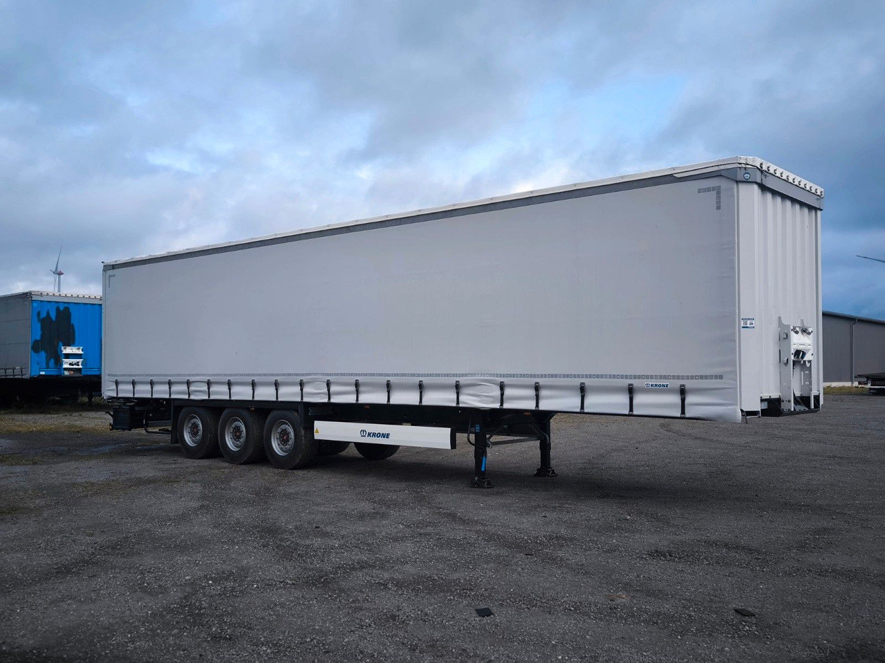 Krone Planauflieger SDP 27 Edscha - Curtainsider semi-trailer: picture 3 Krone Planauflieger SDP 27 Edscha - Curtainsider semi-trailer: picture 3
