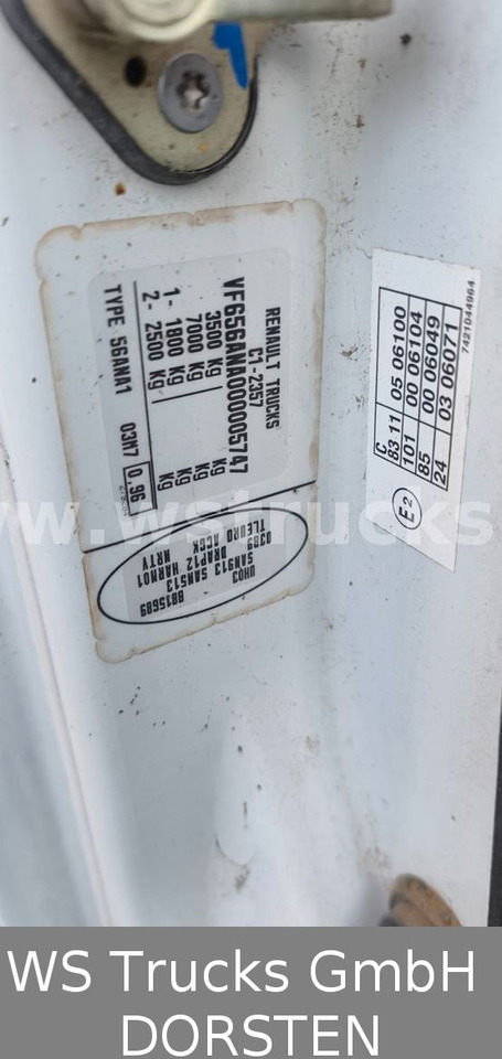 Livestock truck Renault Mascott Pferdeaufbau 2 Pferde: picture 18 Livestock truck Renault Mascott Pferdeaufbau 2 Pferde: picture 18