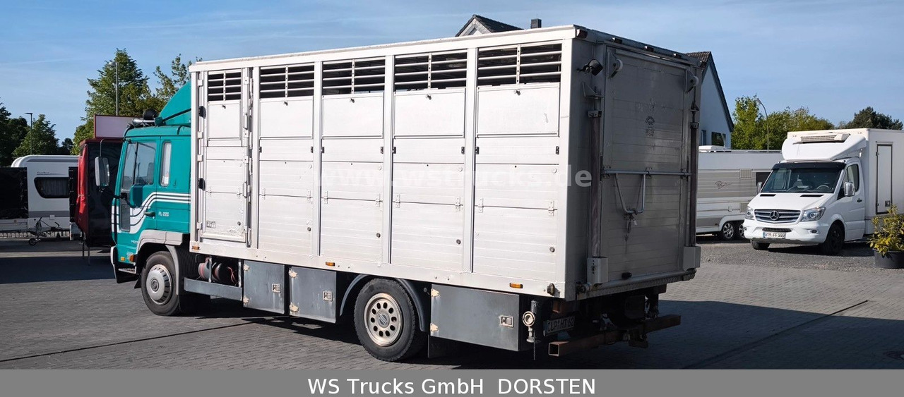 Volvo FL 220 Einstock Großvieh - Livestock truck: picture 4 Volvo FL 220 Einstock Großvieh - Livestock truck: picture 4