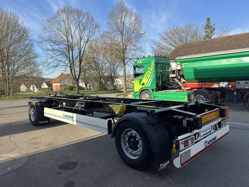 Krone 10 x Jumbo Lafette deutsche Anh. TÜV NEU! 10 x Jumbo Lafette deutsche Anh. TÜV NEU! - Chassis trailer: picture 3 Krone 10 x Jumbo Lafette deutsche Anh. TÜV NEU! 10 x Jumbo Lafette deutsche Anh. TÜV NEU! - Chassis trailer: picture 3