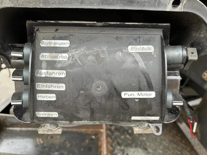 Refrigerator semi-trailer Krone Cool Liner 2 - Achs CITYSATTEL*Lenkachse*Carrier 1300*TÜV NEU!!: picture 18