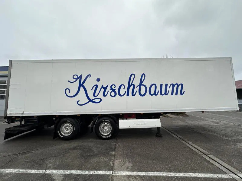 Krone Cool Liner Cool Liner 2 - Achs CITYSATTEL Lenkachse Carrier 1300 LBW - Refrigerator semi-trailer: picture 4 Krone Cool Liner Cool Liner 2 - Achs CITYSATTEL Lenkachse Carrier 1300 LBW - Refrigerator semi-trailer: picture 4