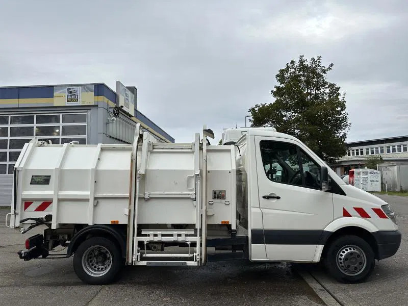 Mercedes-Benz 515 CDI Müllpresswagen Seitenlader Klima - Garbage truck: picture 3 Mercedes-Benz 515 CDI Müllpresswagen Seitenlader Klima - Garbage truck: picture 3