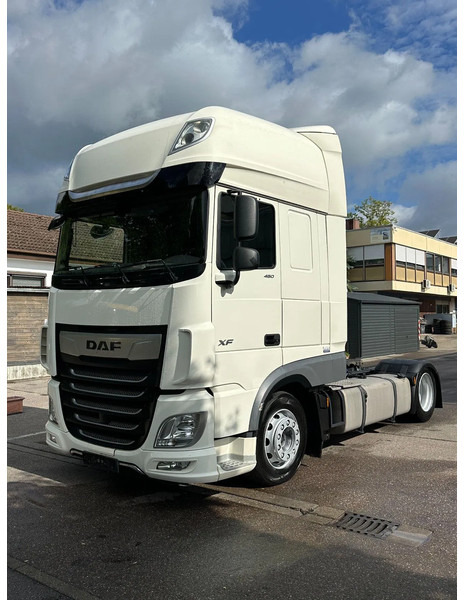 DAF XF 106.480 SSC*Mega*Volumen*Intarder *2 Tanks - Tractor unit: picture 1 DAF XF 106.480 SSC*Mega*Volumen*Intarder *2 Tanks - Tractor unit: picture 1