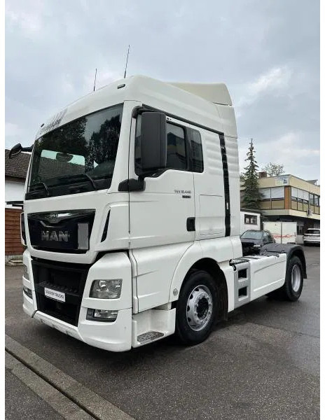 MAN TGX 18.440 XLX E6 Standard Intarder - Tractor unit: picture 1 MAN TGX 18.440 XLX E6 Standard Intarder - Tractor unit: picture 1