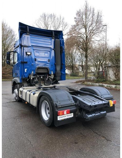 Mercedes-Benz Actros 1845 LS LOW MEGA Streamspace Intarder - Tractor unit: picture 4 Mercedes-Benz Actros 1845 LS LOW MEGA Streamspace Intarder - Tractor unit: picture 4