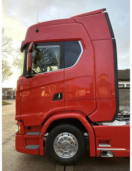 Scania S580 V8 6X2/4 TOPZUSTAND! Intarder*E6* - Tractor unit: picture 3 Scania S580 V8 6X2/4 TOPZUSTAND! Intarder*E6* - Tractor unit: picture 3