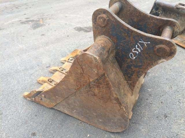 600mm - Porteur 8 Tonnes - Excavator bucket: picture 5 600mm - Porteur 8 Tonnes - Excavator bucket: picture 5