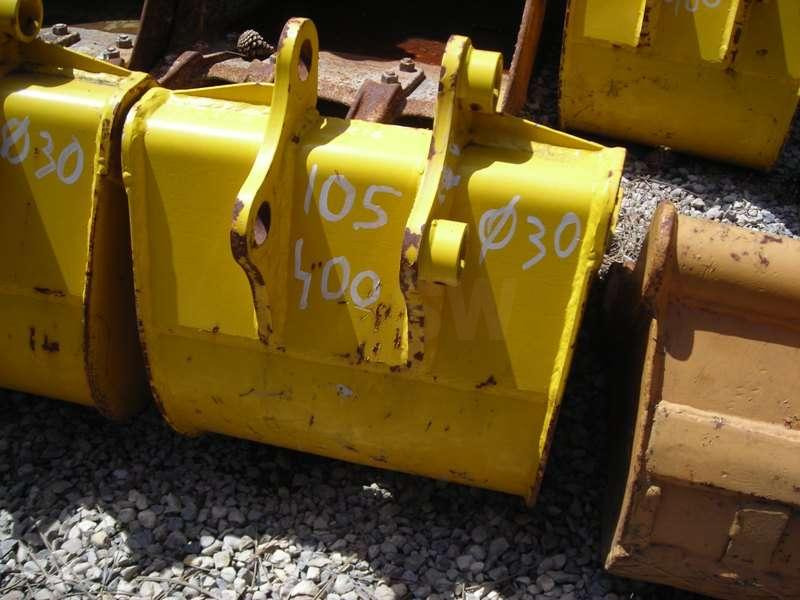 HYUNDAI 400MM - Excavator bucket: picture 2 HYUNDAI 400MM - Excavator bucket: picture 2