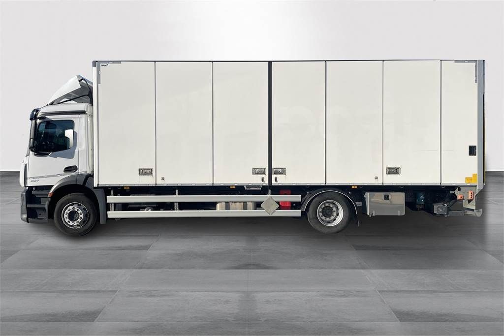 Mercedes-Benz Actros 1827L 4x2 FOKOR KSA JA PL - Box truck: picture 2 Mercedes-Benz Actros 1827L 4x2 FOKOR KSA JA PL - Box truck: picture 2