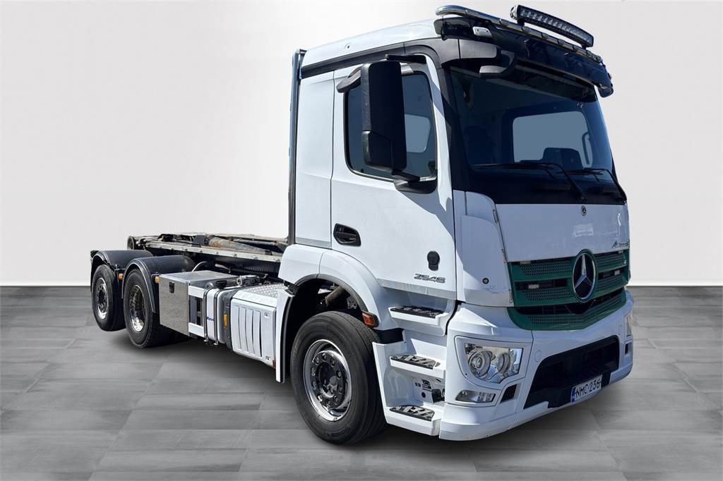 Mercedes-Benz Actros 2546 L Koukkulaite - Hook lift truck: picture 3 Mercedes-Benz Actros 2546 L Koukkulaite - Hook lift truck: picture 3
