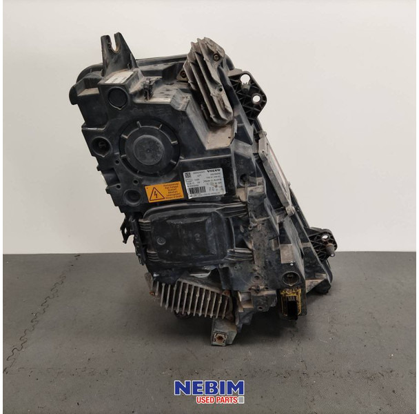 Volvo Volvo - 22239250 - Koplamp links FH16 - Spare parts for Truck: picture 2 Volvo Volvo - 22239250 - Koplamp links FH16 - Spare parts for Truck: picture 2