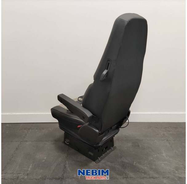 Volvo Volvo - 82201647 - Passagiersstoel FH4 PST-STD4 - Spare parts for Truck: picture 3 Volvo Volvo - 82201647 - Passagiersstoel FH4 PST-STD4 - Spare parts for Truck: picture 3