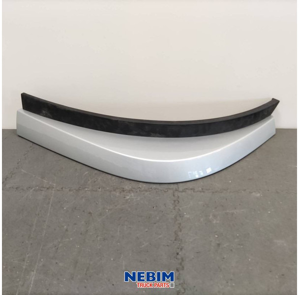 Volvo Volvo - 82674760 - Bumperspoiler links FH4B - Spare parts for Truck: picture 2 Volvo Volvo - 82674760 - Bumperspoiler links FH4B - Spare parts for Truck: picture 2