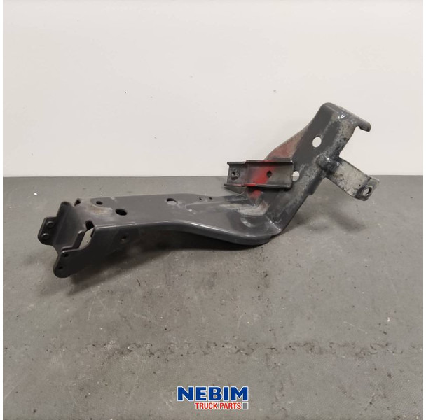 Volvo Volvo - 84046776 - Steun koplamp FH4 links - Spare parts for Truck: picture 1 Volvo Volvo - 84046776 - Steun koplamp FH4 links - Spare parts for Truck: picture 1