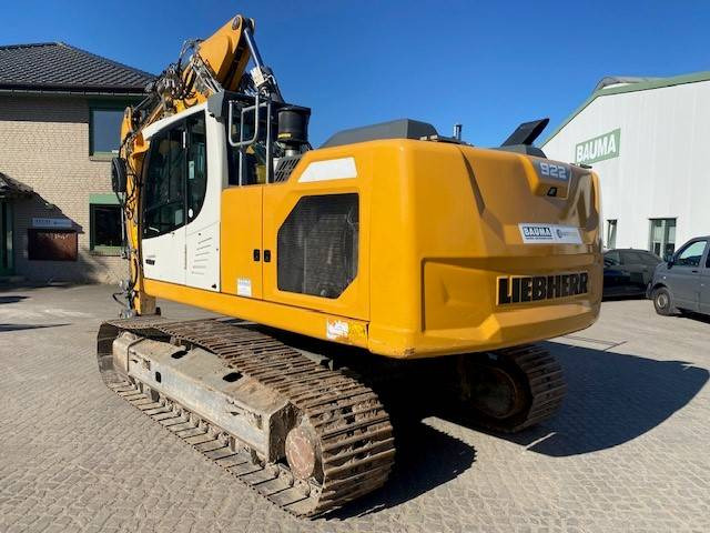 Liebherr R 922 LC (G8) MIETE / RENTAL (12001992) - Crawler excavator: picture 3 Liebherr R 922 LC (G8) MIETE / RENTAL (12001992) - Crawler excavator: picture 3