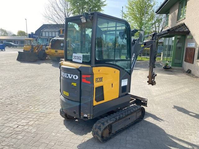 Volvo EC 20 E MIETE / RENTAL (12001275) - Mini excavator: picture 4 Volvo EC 20 E MIETE / RENTAL (12001275) - Mini excavator: picture 4