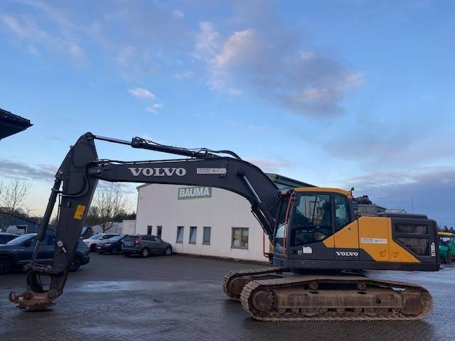 Volvo EC 250 E NL MIETE / RENTAL (12001054) - Crawler excavator: picture 2 Volvo EC 250 E NL MIETE / RENTAL (12001054) - Crawler excavator: picture 2