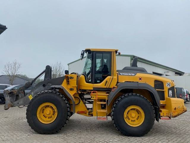 Volvo L 120 H A/C, BSS, ZSA, 3. Kr., SW (12005212) - Wheel loader: picture 1 Volvo L 120 H A/C, BSS, ZSA, 3. Kr., SW (12005212) - Wheel loader: picture 1