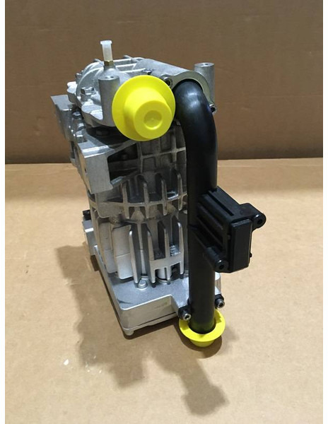Volvo VOE 22425313 Luftpumpe COMBUSTION AIR BLOWER - Engine for Construction machinery: picture 2 Volvo VOE 22425313 Luftpumpe COMBUSTION AIR BLOWER - Engine for Construction machinery: picture 2