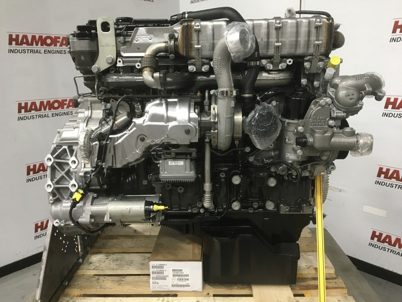 Mercedes-Benz OM935.915 NEW - Construction machinery: picture 4 Mercedes-Benz OM935.915 NEW - Construction machinery: picture 4