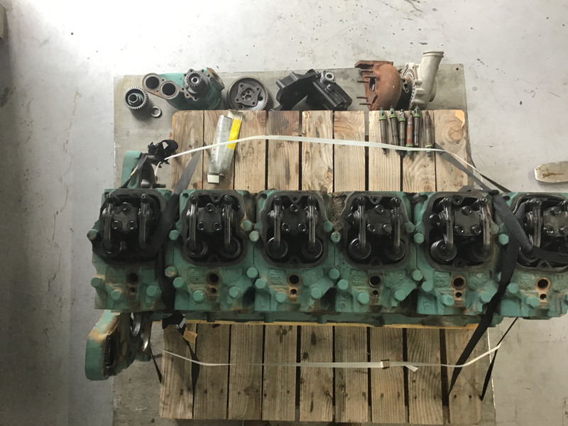 Volvo TD122GA FOR PARTS - Construction machinery: picture 5 Volvo TD122GA FOR PARTS - Construction machinery: picture 5