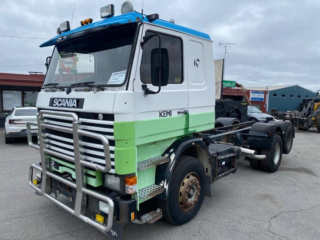 Scania R 142 - Cab chassis truck: picture 1 Scania R 142 - Cab chassis truck: picture 1