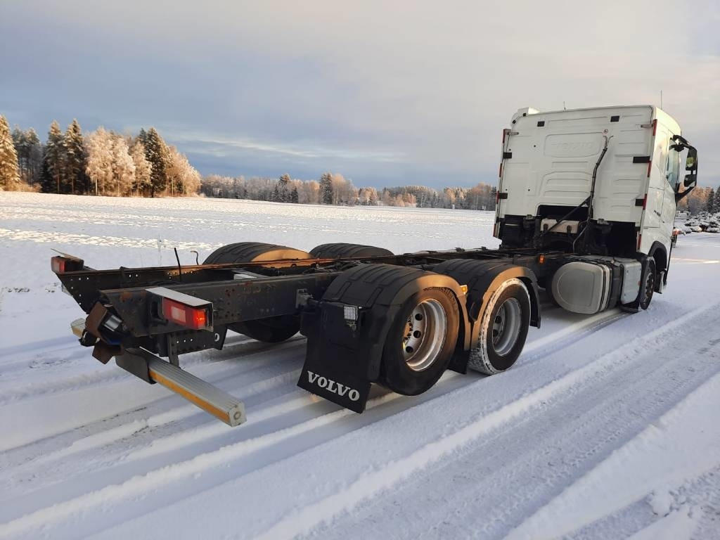 Volvo FH 13 - Cab chassis truck: picture 4 Volvo FH 13 - Cab chassis truck: picture 4