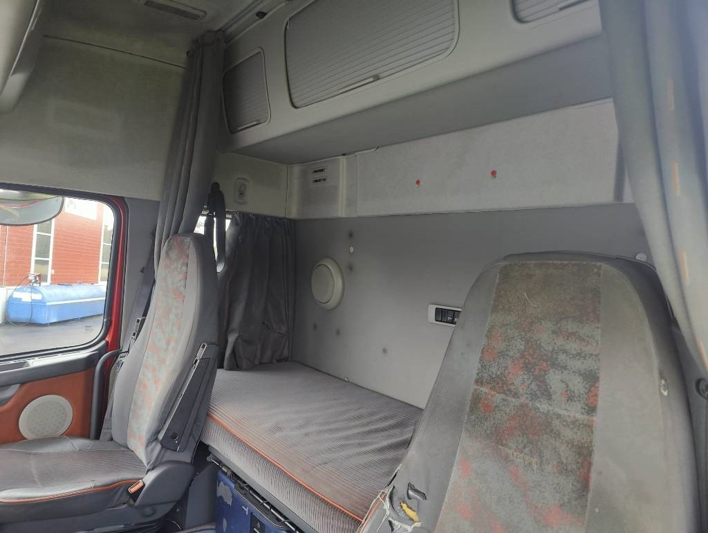 Leasing of Volvo FH 16  Volvo FH 16: picture 19