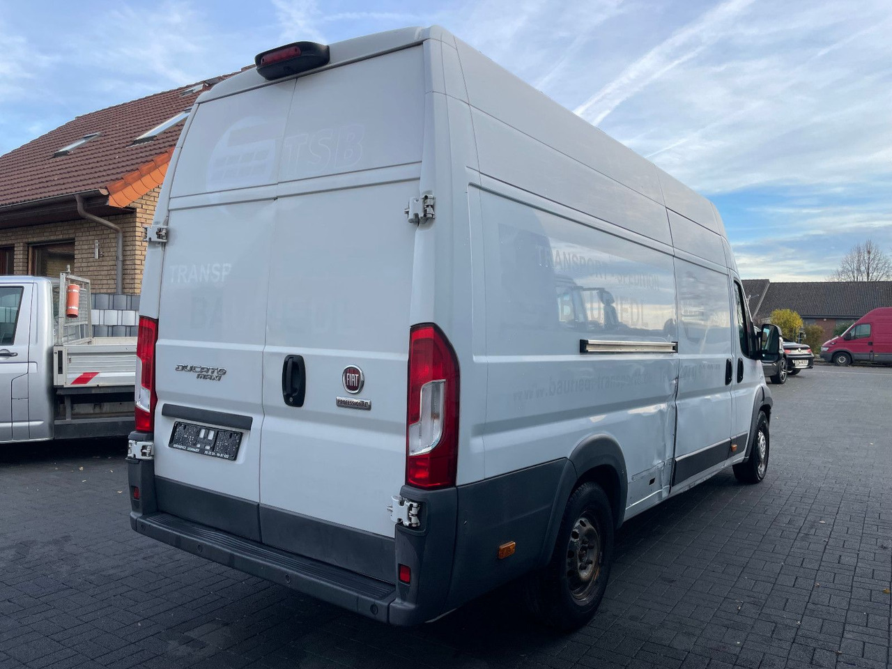 Fiat Ducato 3.0 Maxi 35-180 Power L5H3 - Panel van: picture 2 Fiat Ducato 3.0 Maxi 35-180 Power L5H3 - Panel van: picture 2