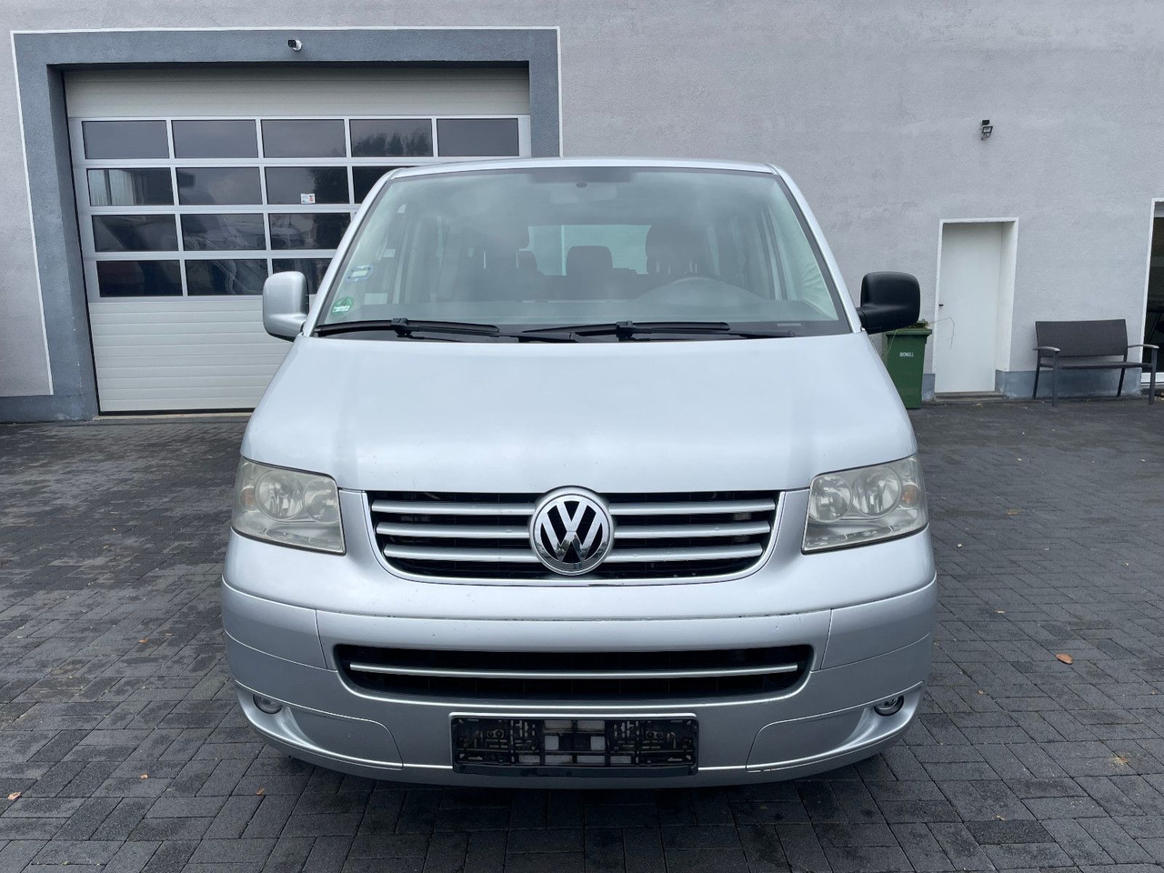 Volkswagen T5 2.5 TDi Caravelle 4Motion 8-Sitzer - Passenger van: picture 5 Volkswagen T5 2.5 TDi Caravelle 4Motion 8-Sitzer - Passenger van: picture 5